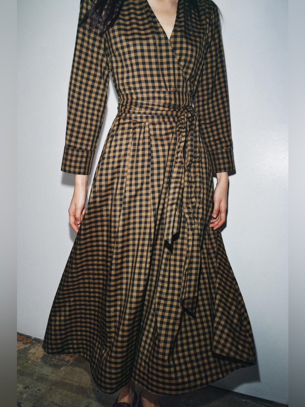 Zara Checkered Poplin Midi Shirt Dress Plaid Long Sleeves Caramel Navy Medium - Picture 2 of 16